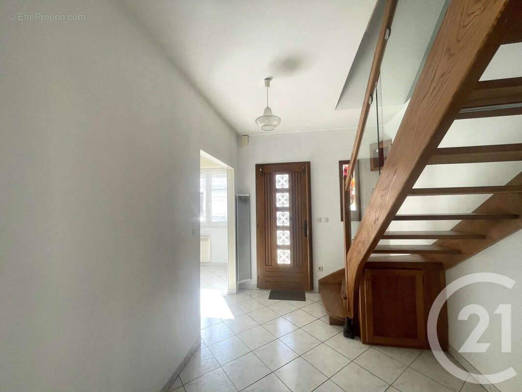 Maison 102 m² à Royan  - photo 13