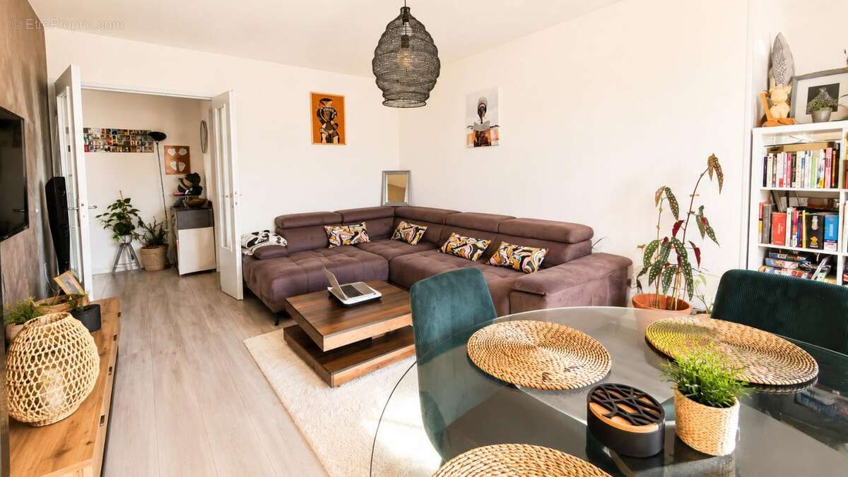Appartement CHENOVE - T3 - photo 4