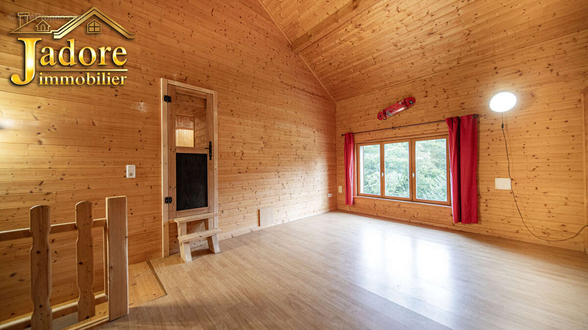 *** trop tard *** ferme vosgienne renovee + appartement !! - photo 18