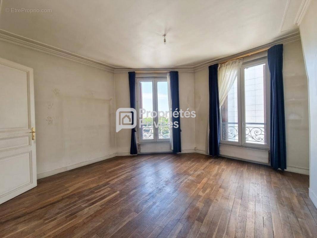 Appartement à MONTROUGE