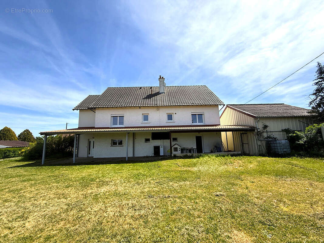 Grande Maison Familiale Lusigny 8 pièce(s) 306.57 m² - photo 15