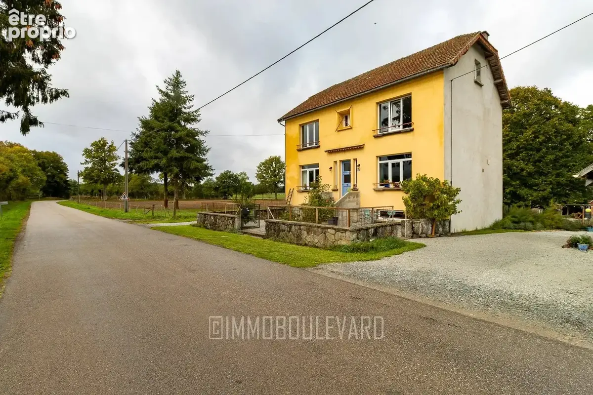 À vendre : Grande maison avec vue dégagée (63) - photo 36