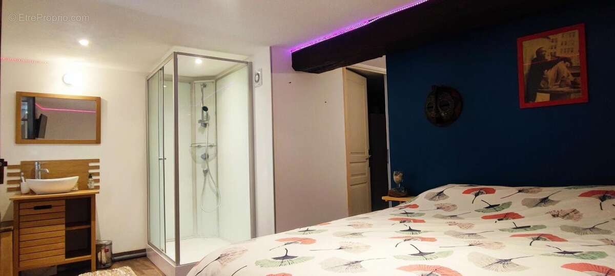 Maison à GREZIEU-LA-VARENNE