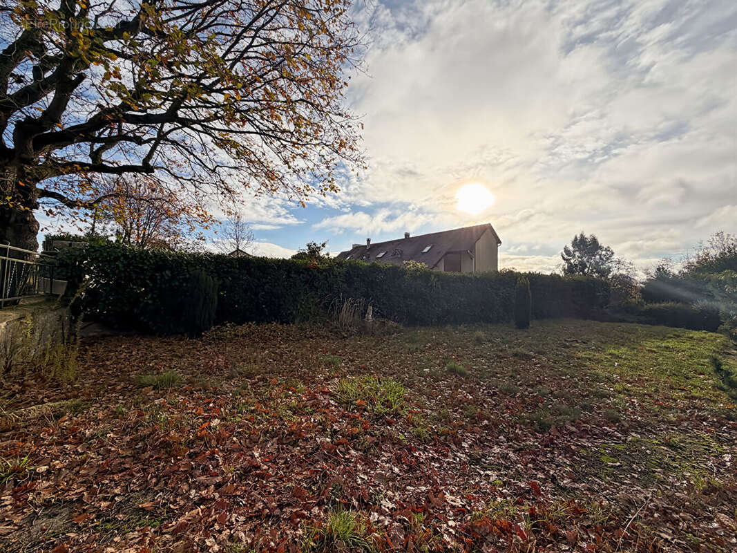 Terrain à PALAISEAU