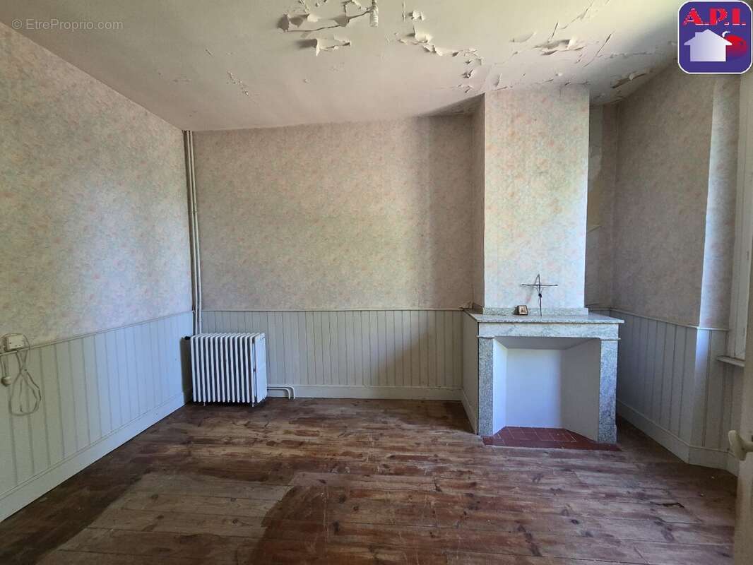 Maison à MAZERES