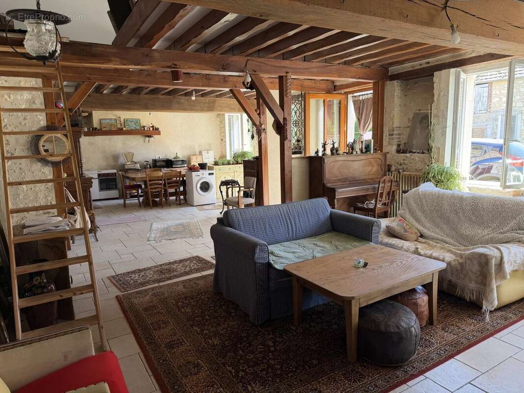 Maison à LINDRY