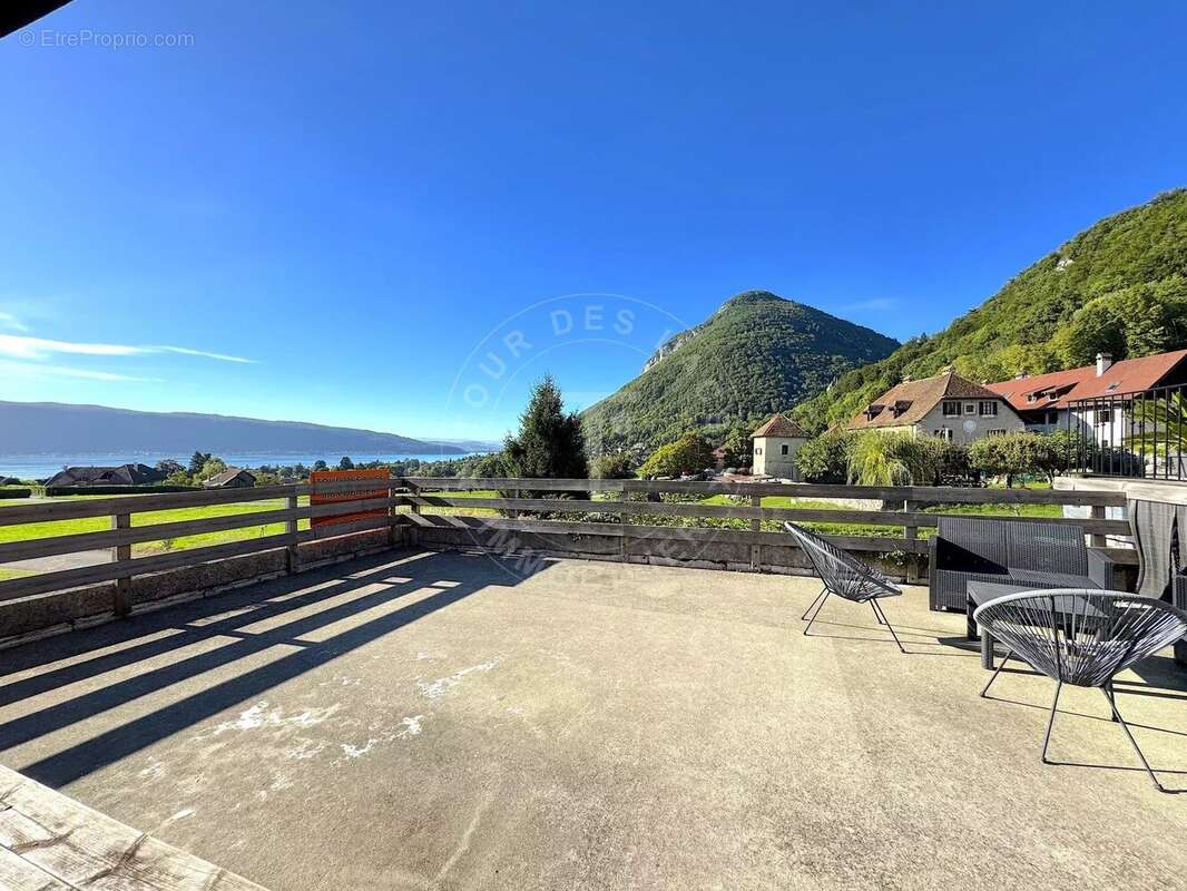 Maison à MENTHON-SAINT-BERNARD