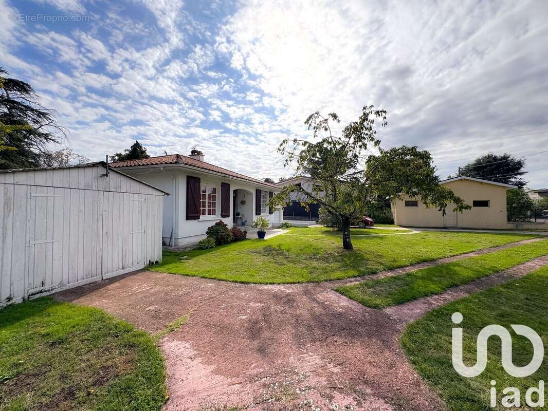 Photo 2 - Maison à LE PASSAGE