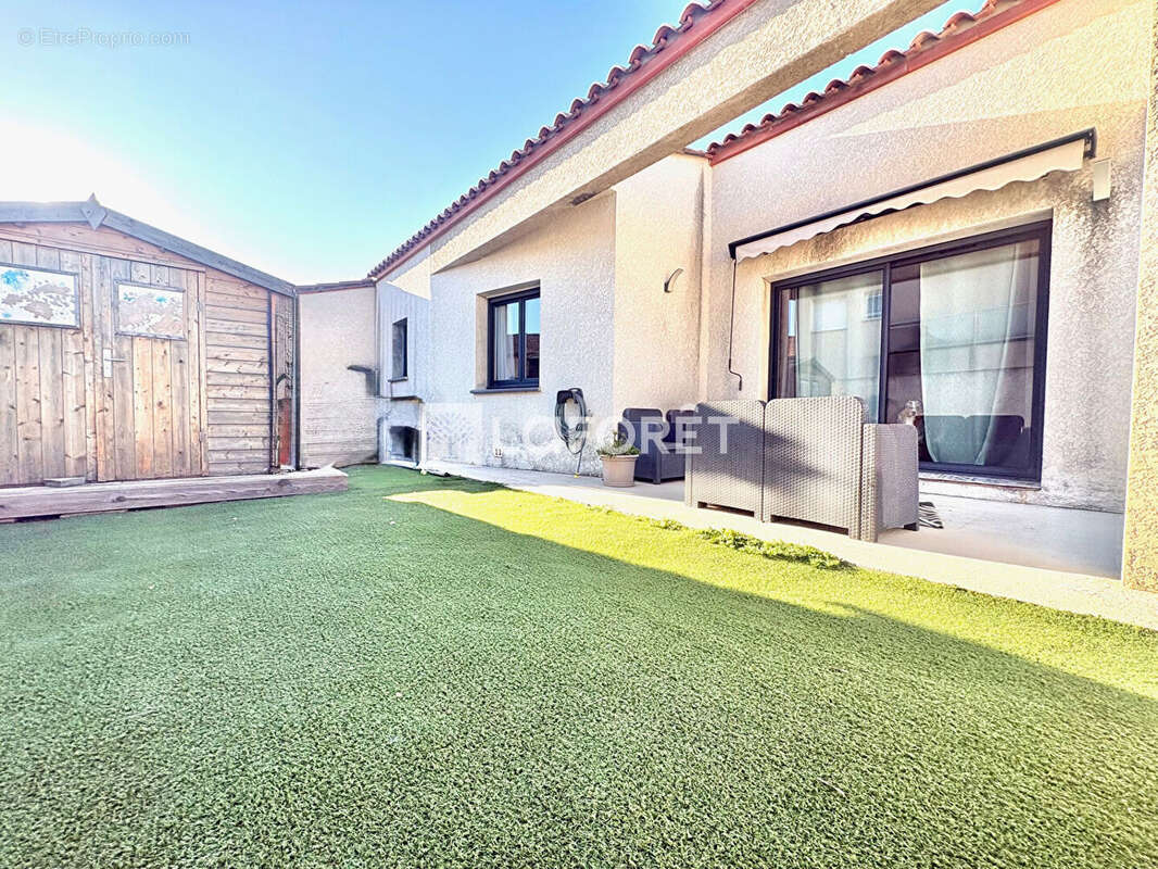 Maison à LATOUR-BAS-ELNE
