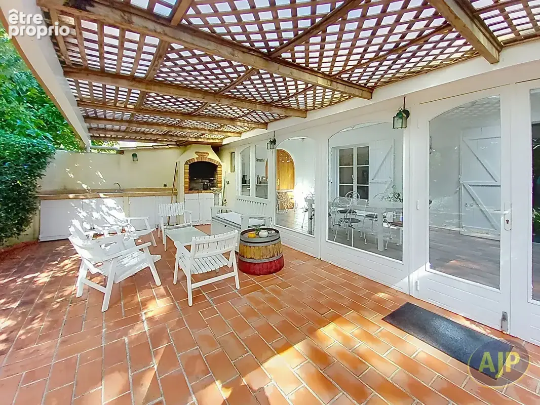 Ordonnac - Maison au calme avec potentiel chambres d'hôtes ! - photo 6