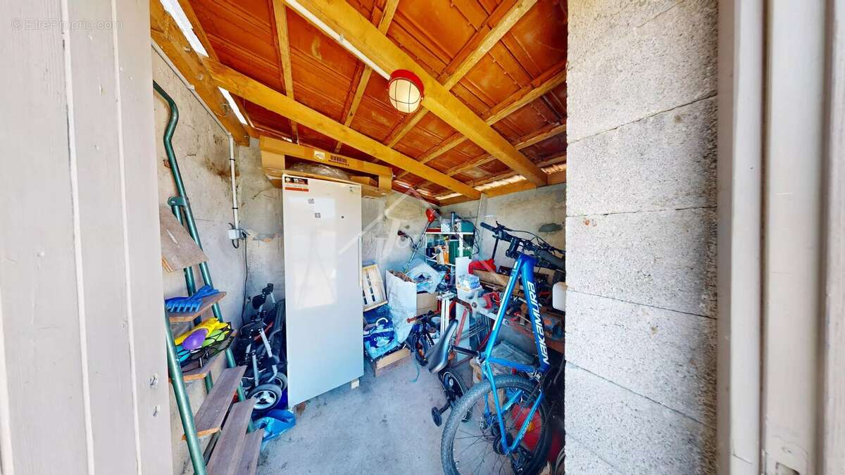 Exclusivite maison trois chambres et cour - photo 4