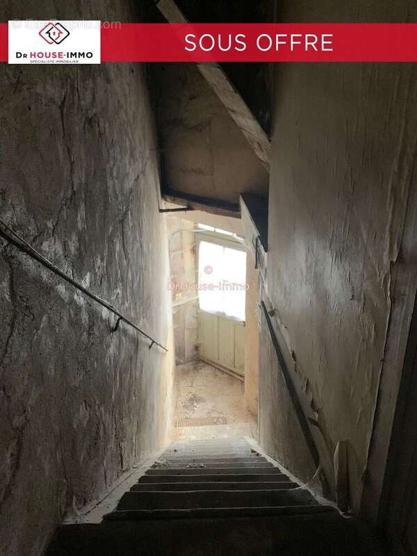 Maison à L&#039;ISLE-SUR-SEREIN