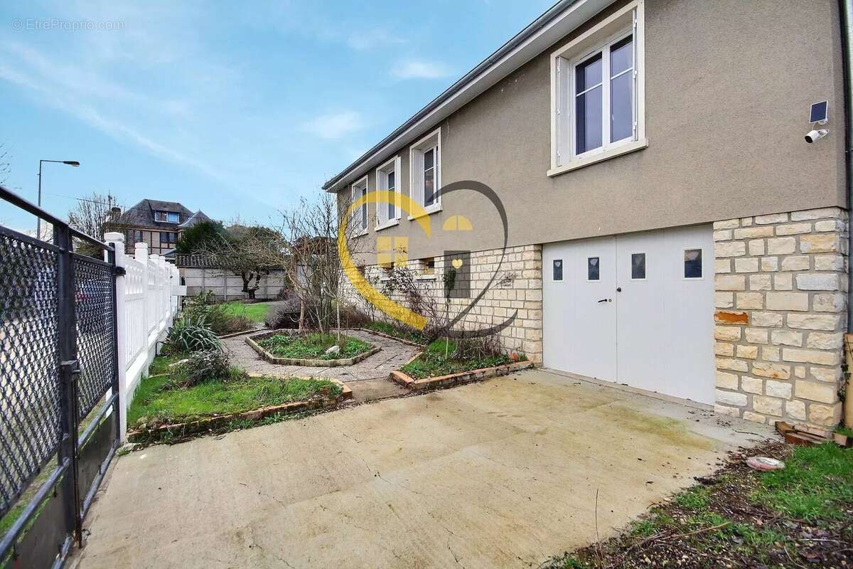 Maison à BOURGES