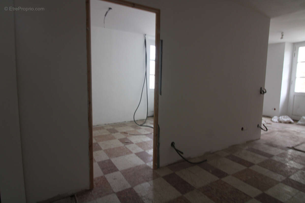 Appartement à BESSEGES