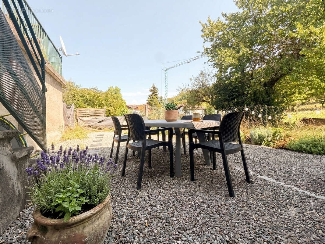Maisonnette T3 de 60m2 avec jardin et garage - photo 5