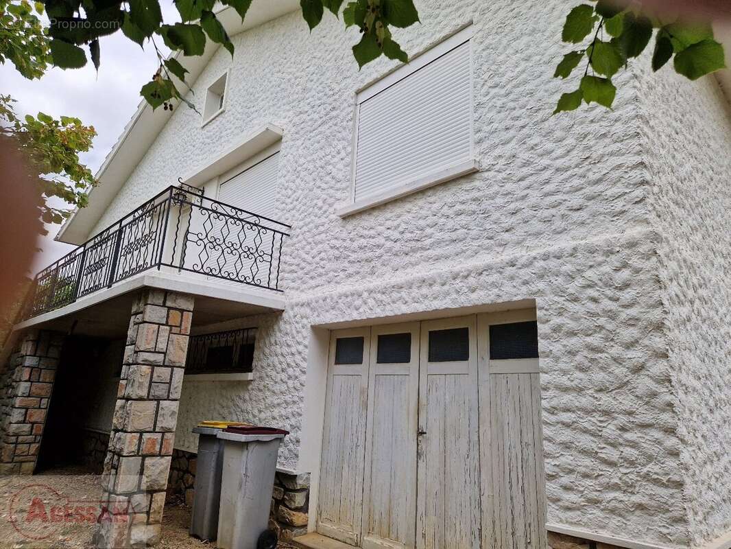 Maison 86 m² à Castres  - photo 6