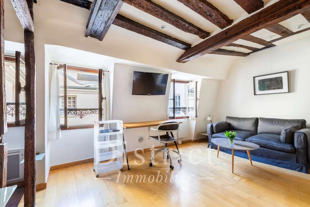 Appartement à PARIS-4E