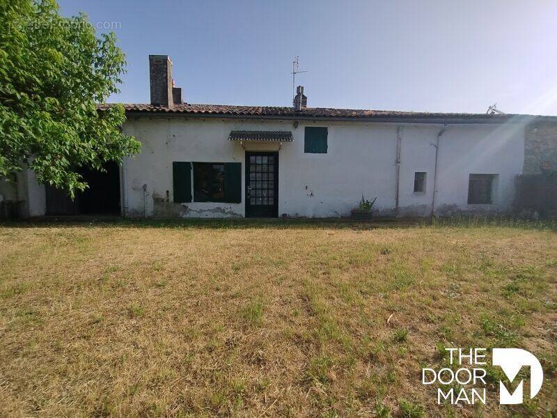Maison à SAINT-MAIXANT
