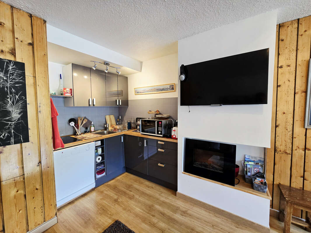 PRA LOUP 1600   Superbe appartement entièrement rénové avec vue pistes ! - photo 6