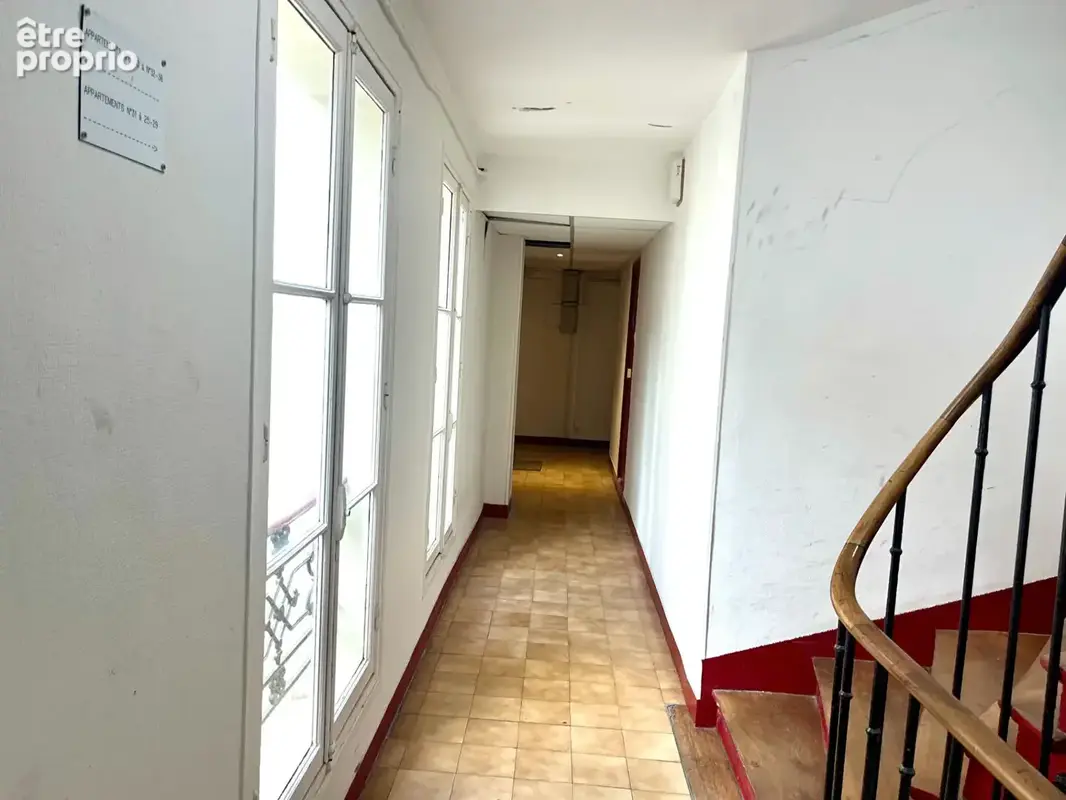 Appartement 2 pièces à vendre face aux Buttes Chaumont (75019) ! - photo 8