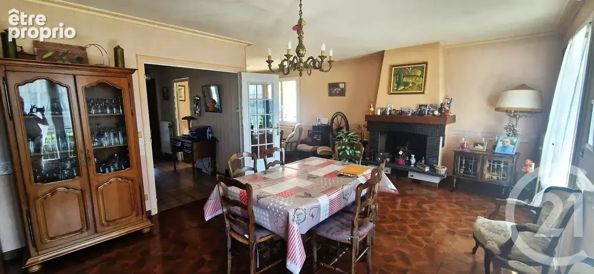 Maison 5 pièces 137 m² à vendre à Fareins (01480) - photo 5