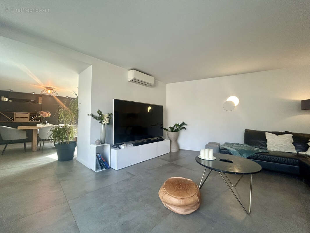 Appartement à VOURLES