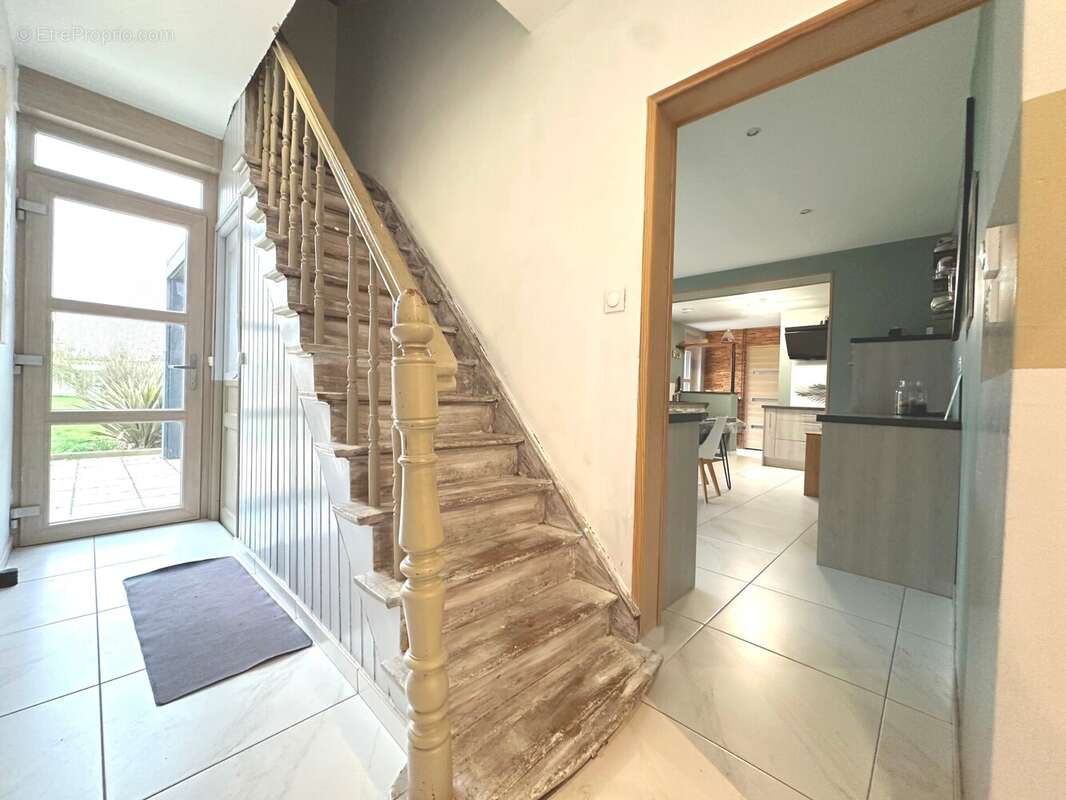 Maison à SAILLY-LABOURSE