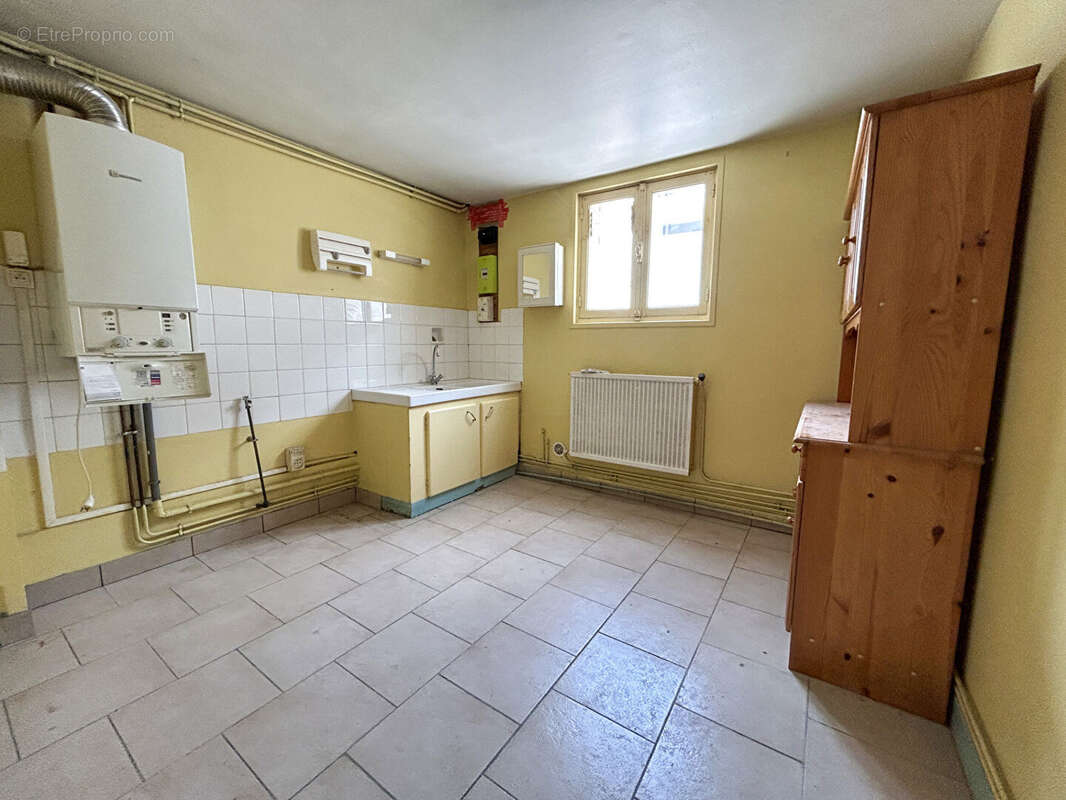 Maison à COMMENTRY