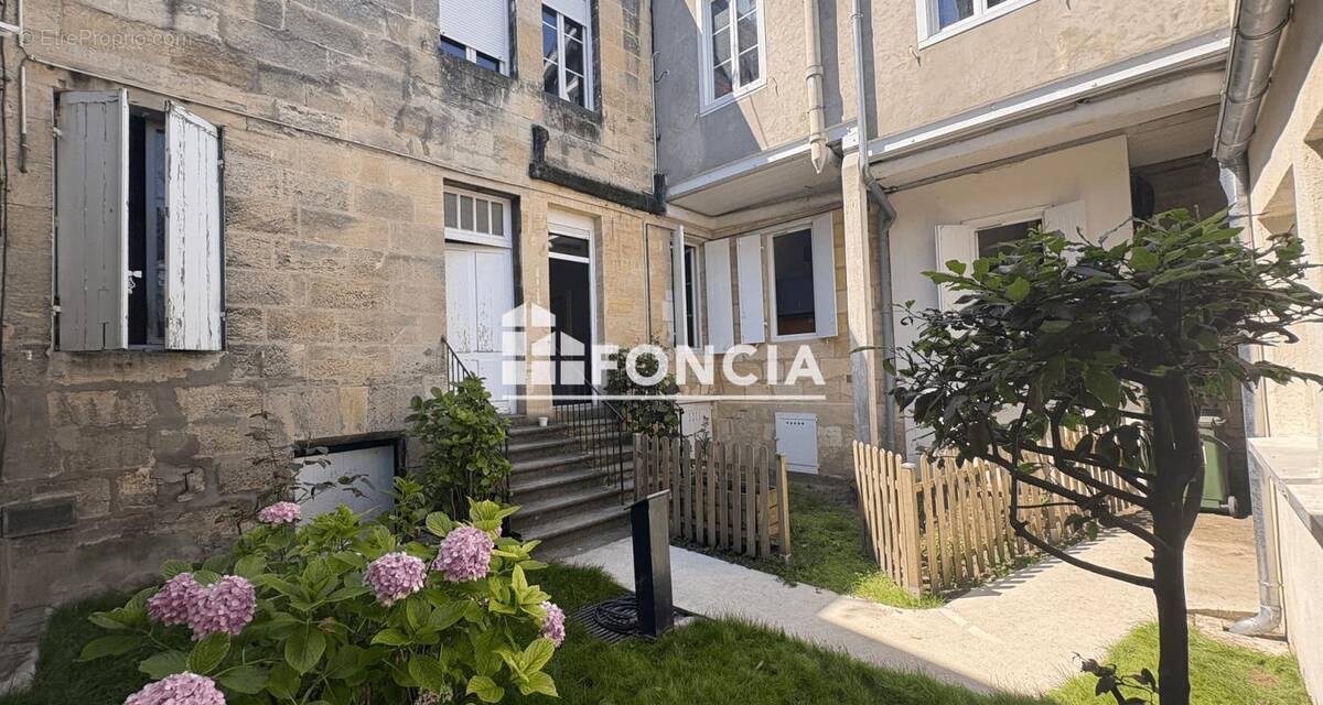 Appartement à BORDEAUX
