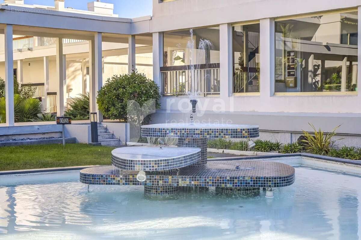 Appartement à MANDELIEU-LA-NAPOULE