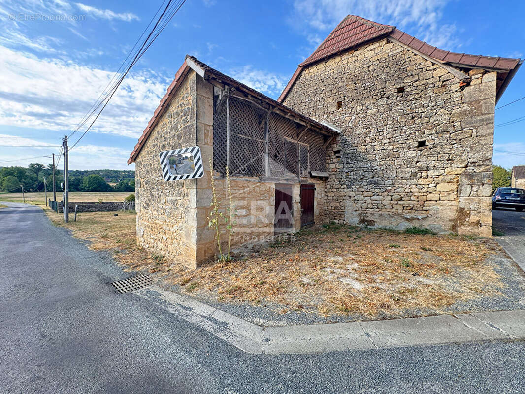 Maison 132m² à cherveix-cubas - photo 9