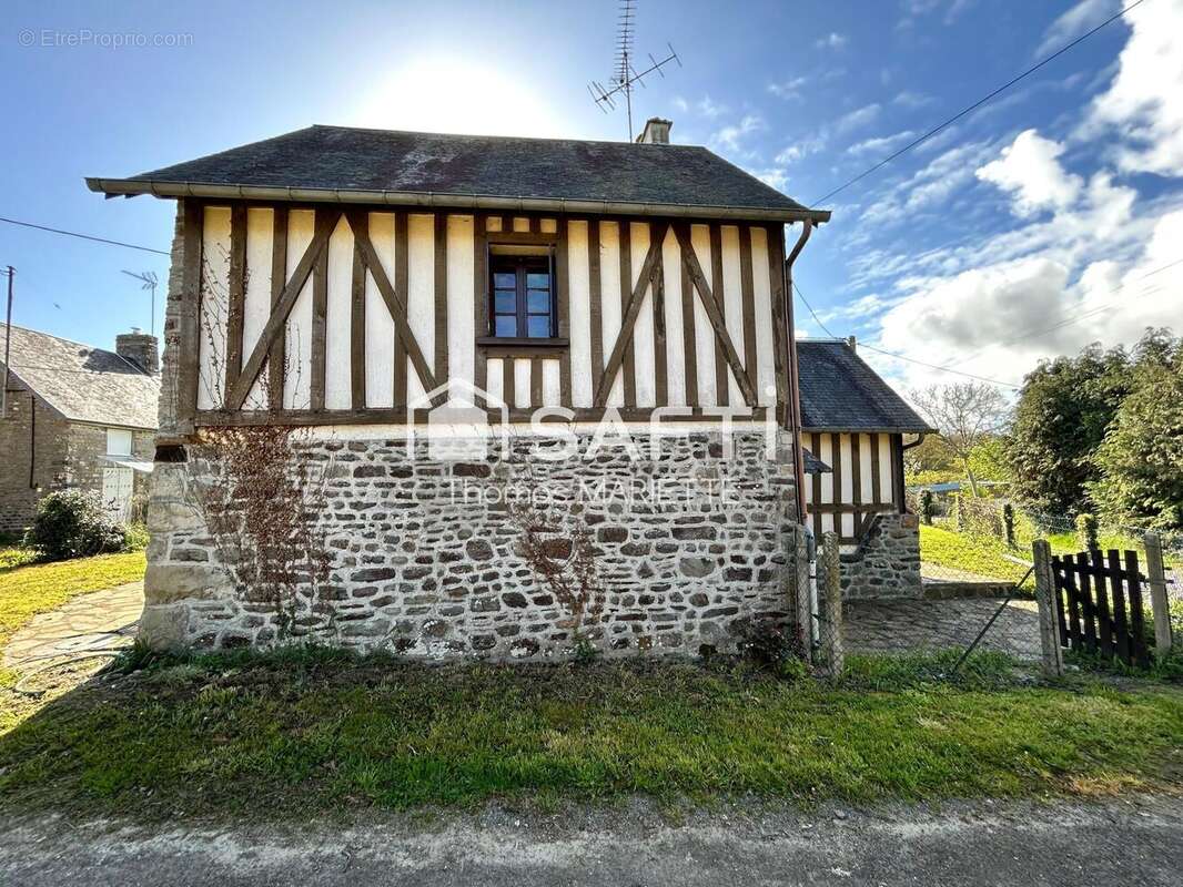 Maison 55 m² à Barenton  - photo 2