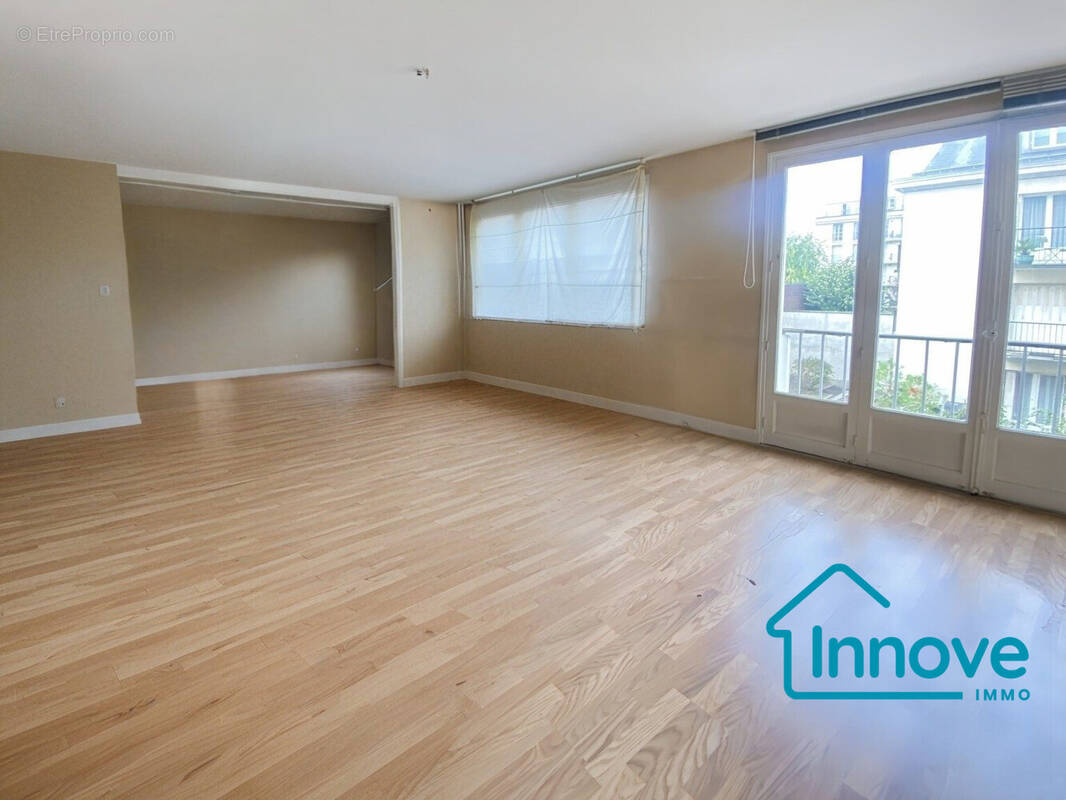 Appartement à VERSAILLES