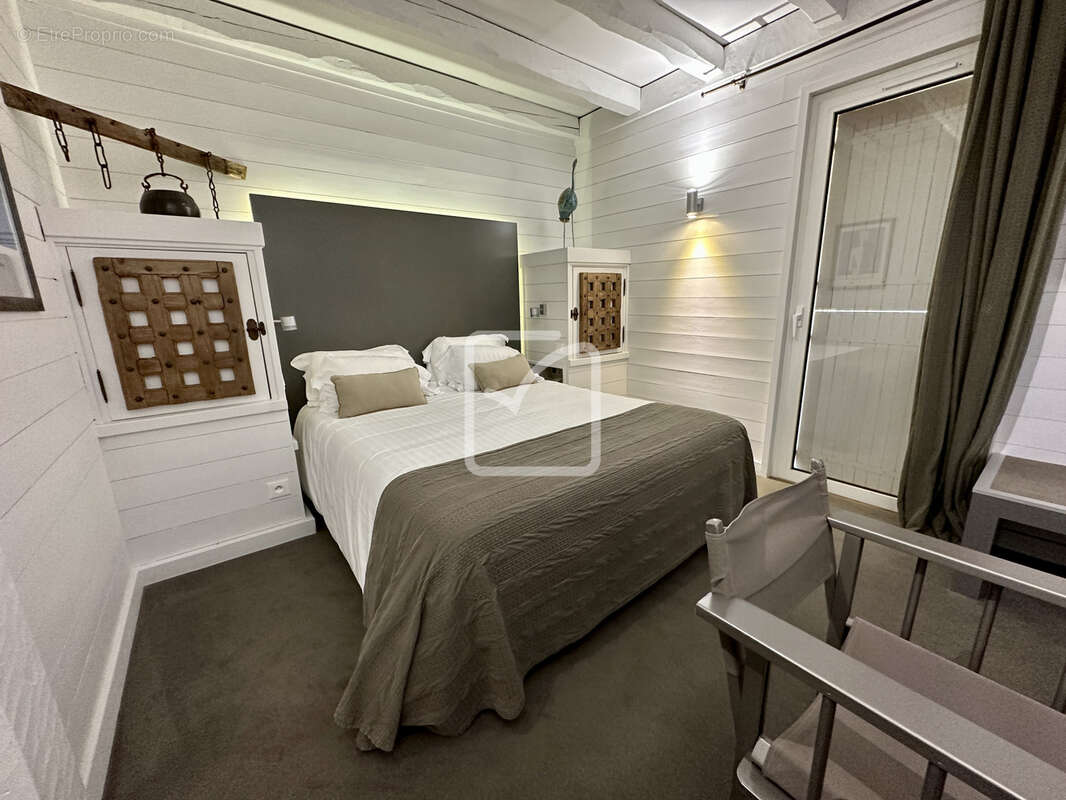 Maison à SARLAT-LA-CANEDA