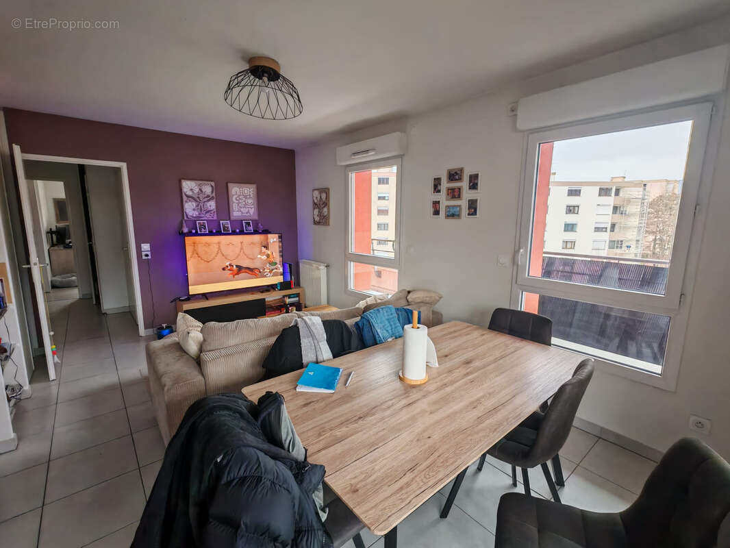 Appartement à LA RAVOIRE