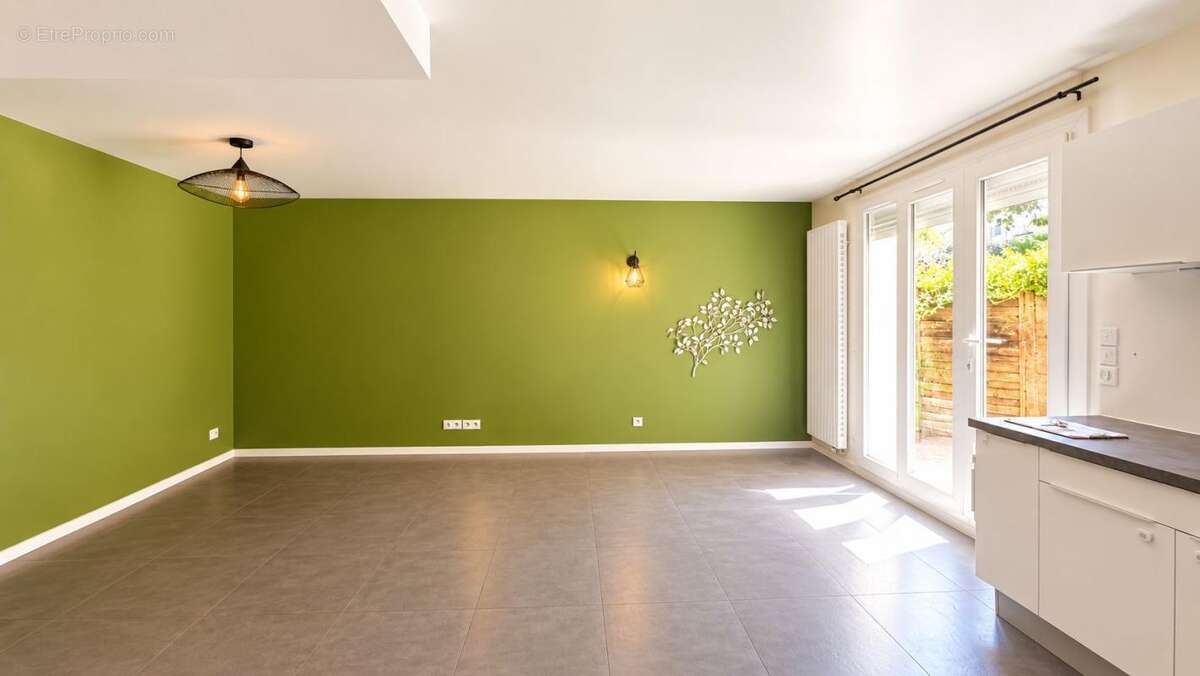 Duplex T4 Vieugy avec jardin + garage + cave - photo 3