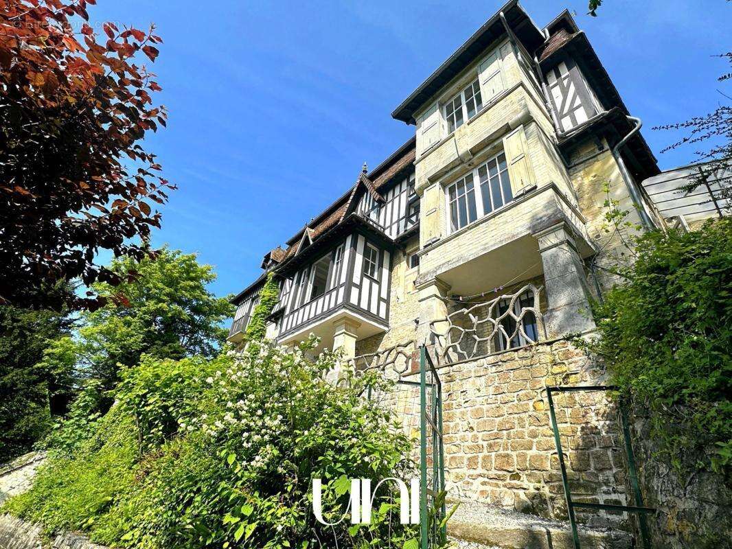Maison 9 pièces de 280 m2 vue sur l'Orne - CAEN - photo 28