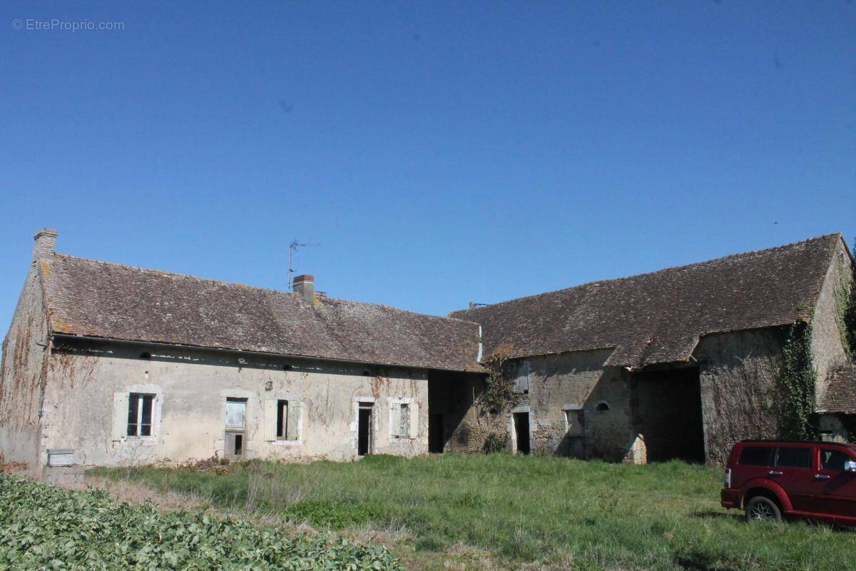 Maison à COULOMBIERS