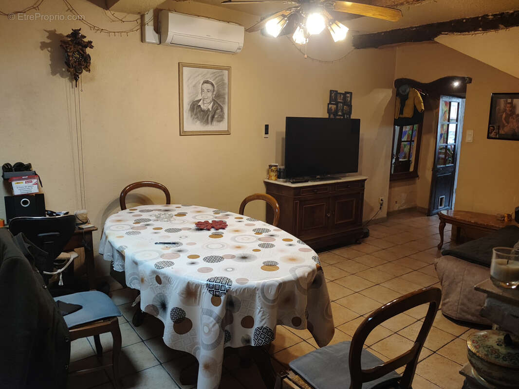 Maison à CESSERAS