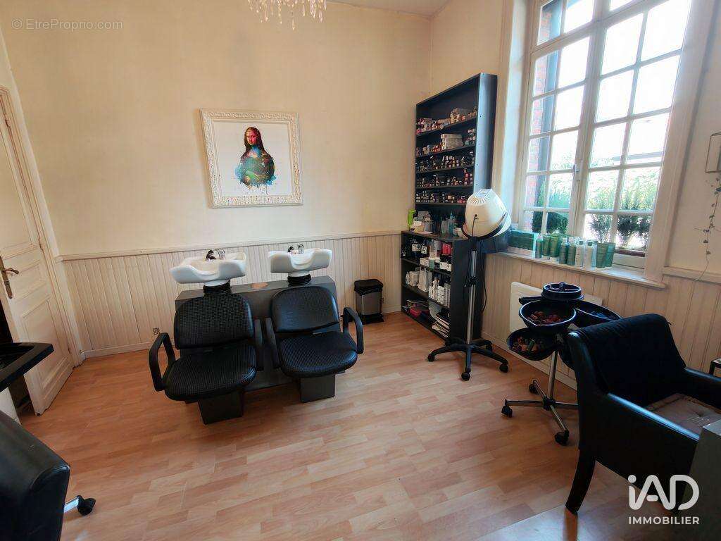 Photo 4 - Commerce à BETHUNE