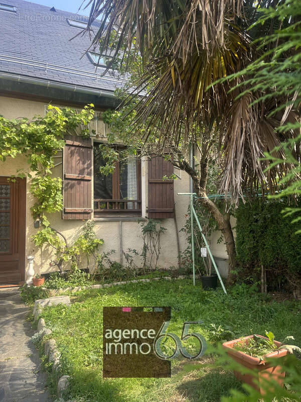 Maison à LUZ-SAINT-SAUVEUR