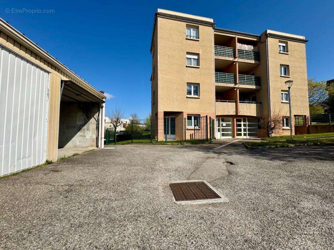 Appartement à VILLEFONTAINE