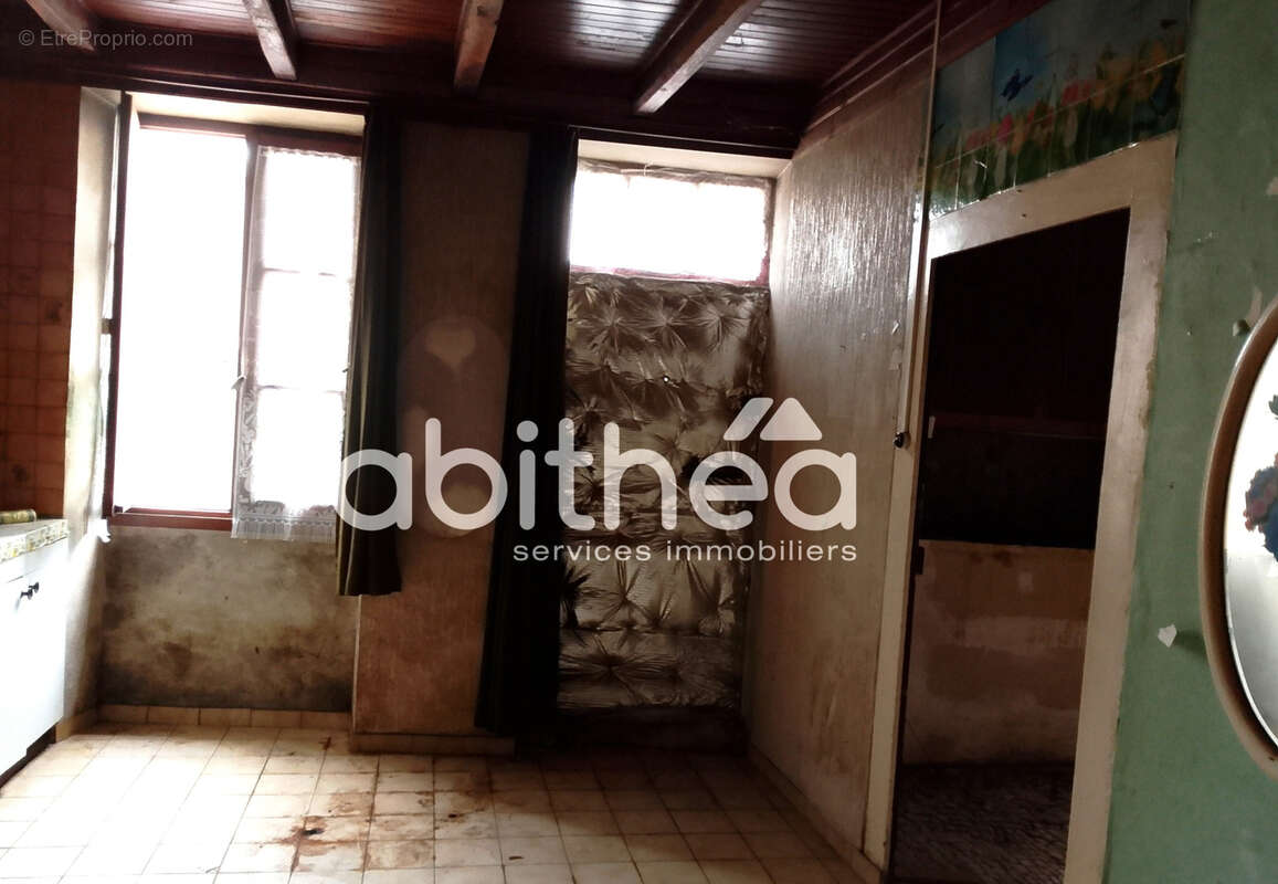 Maison à SAINT-CLAUD