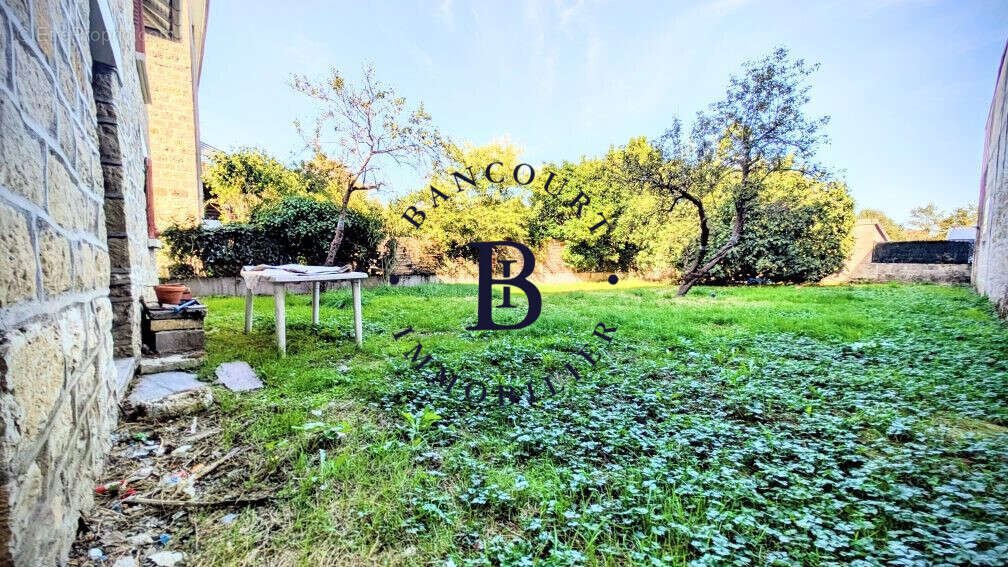 Maison à BRIVE-LA-GAILLARDE