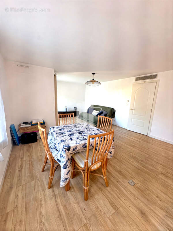 Appartement à SAINT-RAPHAEL