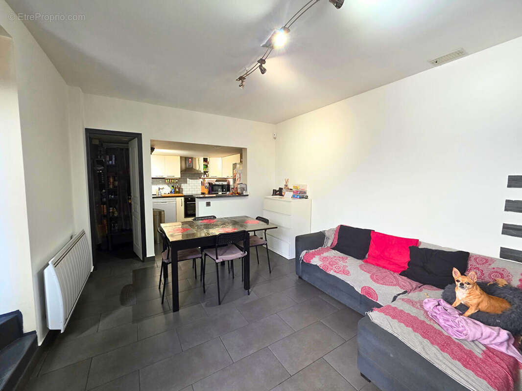 Maison à LE PERREUX-SUR-MARNE