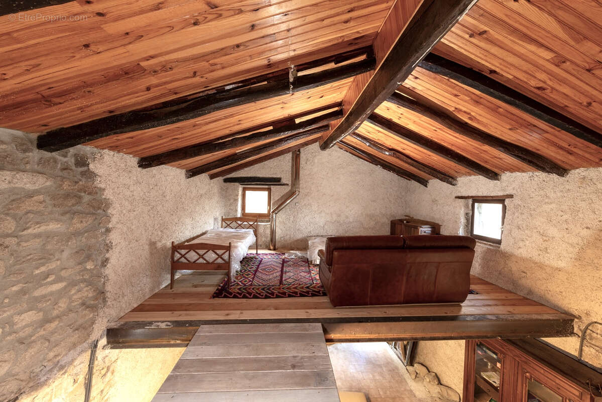Maison à LENTILLERES