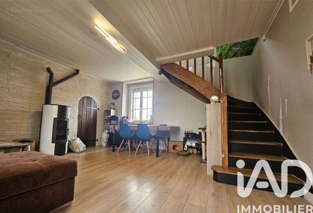 Maison 70 m² à Poligne  - photo 3