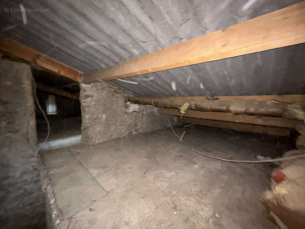 Maison à MIRABEL-AUX-BARONNIES