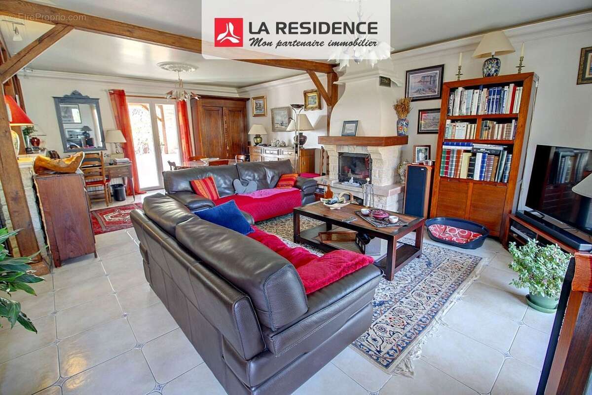 Maison à VAUX-SUR-SEINE